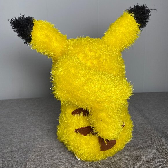Pokémon Sleepy Pikachu Plush Toy Relaxing Time Good Night Bandai Spirits NWT - Picture 2 of 10